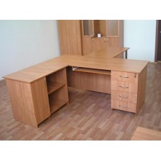 Стол  под компьютер с приставной тумбой и приставным столом